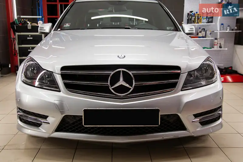 Mercedes-Benz C-Class 2014