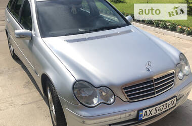 Mercedes-Benz C-Class  2005