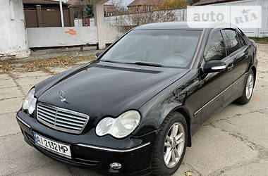 Mercedes-Benz C-Class  2005