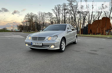 Mercedes-Benz C-Class  2004