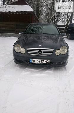 Mercedes-Benz C-Class 2007