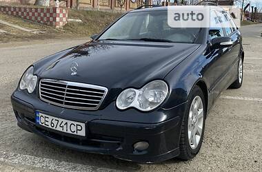 Mercedes-Benz C-Class  2004