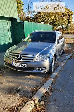 Mercedes-Benz C-Class Avangard 2010