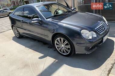 Mercedes-Benz C-Class  2004