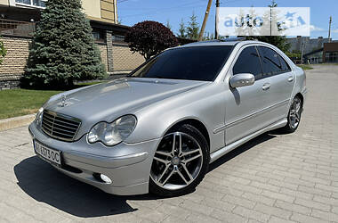 Mercedes-Benz C-Class  2001