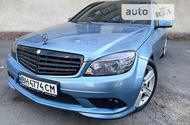 Mercedes-Benz C-Class 3.0 2011