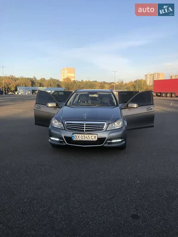 Mercedes-Benz C-Class 2012