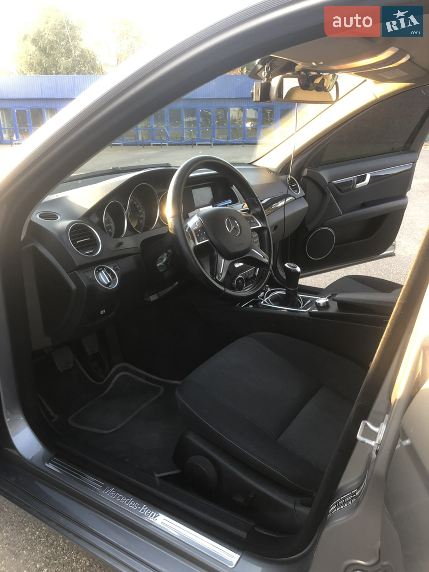 Mercedes-Benz C-Class 2012 VIN WDD2042011F881904 фото оголошення 8 з 14