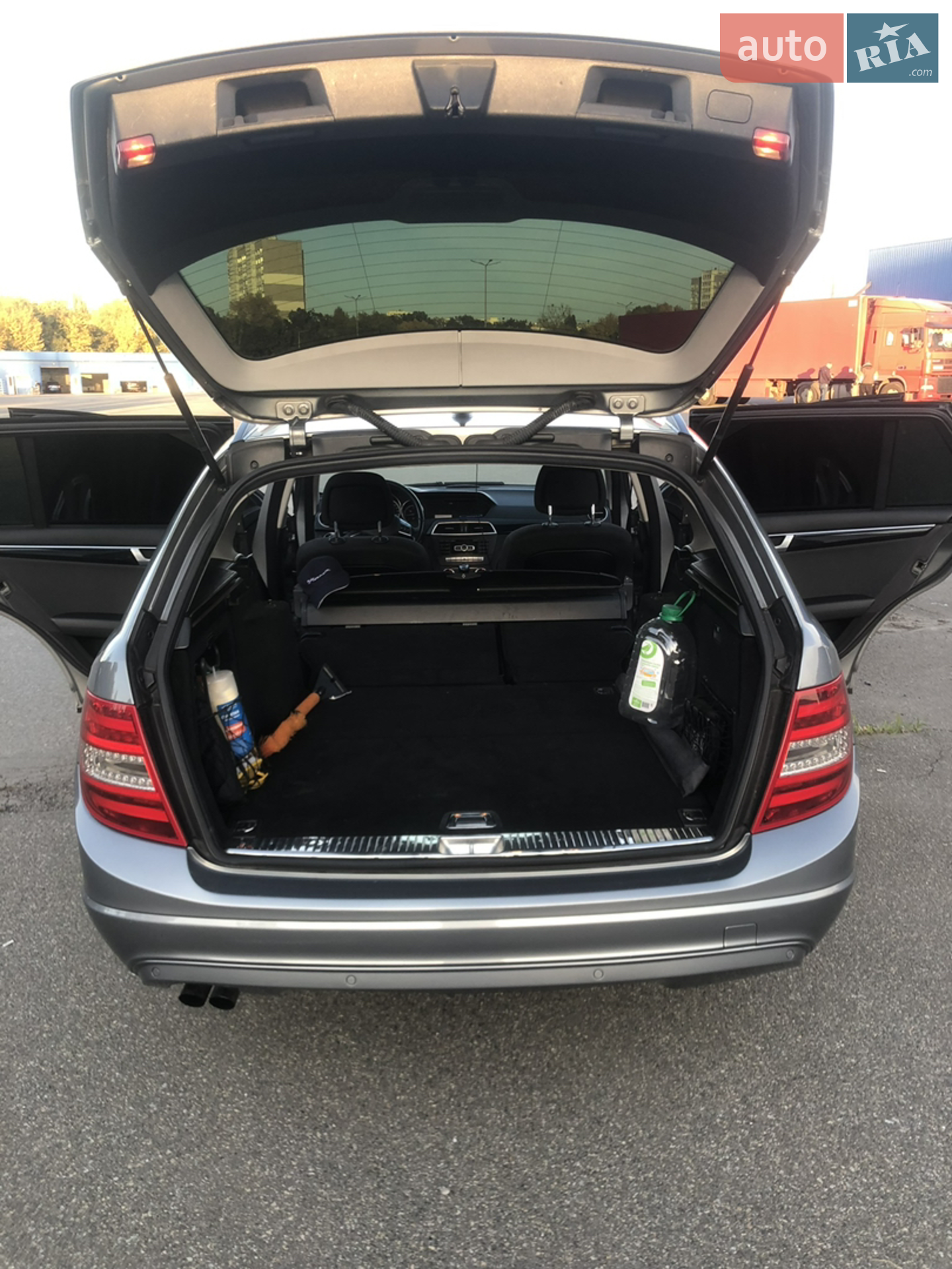Mercedes-Benz C-Class 2012 VIN WDD2042011F881904 фото оголошення 11 з 14