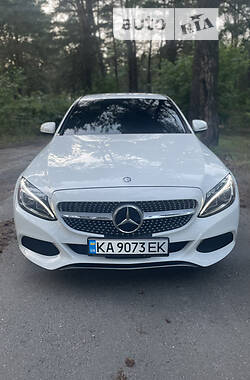 Mercedes-Benz C-Class 4Matic 2015