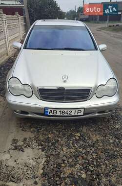 Mercedes-Benz C-Class  2004