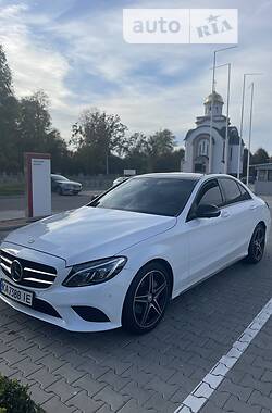 Mercedes-Benz C-Class 4Matik  2016