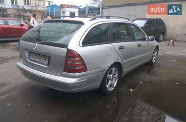 Mercedes-Benz C-Class  2002