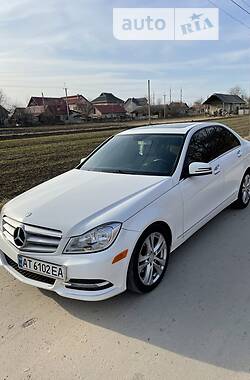 Mercedes-Benz C-Class 1.8 2012