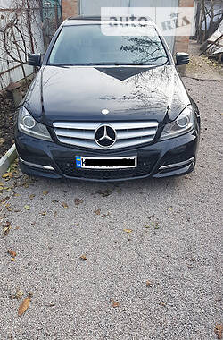 Mercedes-Benz C-Class  2011