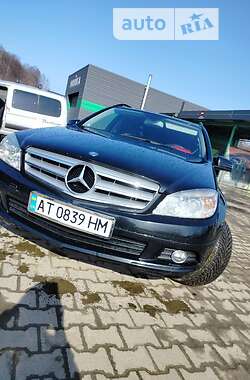 Mercedes-Benz C-Class 2010
