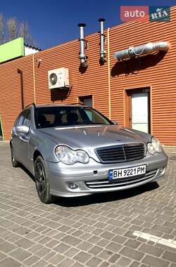 Mercedes-Benz C-Class 2007