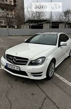 Mercedes-Benz C-Class  2015