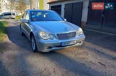 Mercedes-Benz C-Class  2003