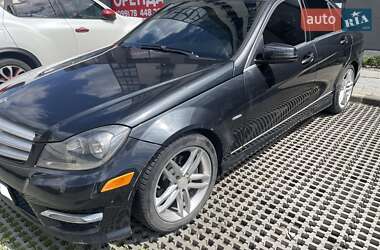 Mercedes-Benz C-Class  2011