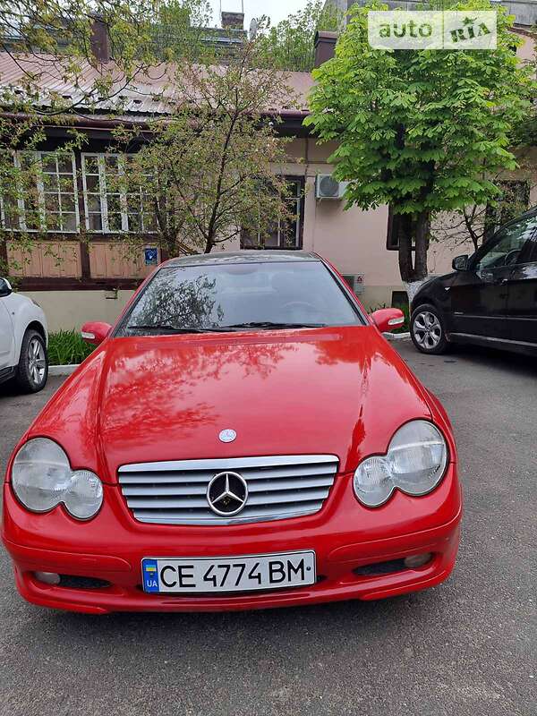 Купе Mercedes-Benz C-Class