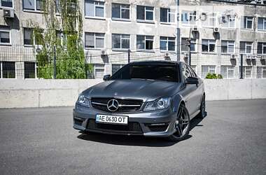 Mercedes-Benz C-Class  2011