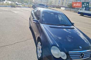 Mercedes-Benz C-Class  2003