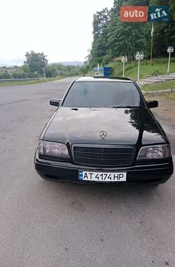 Mercedes-Benz C-Class  1995