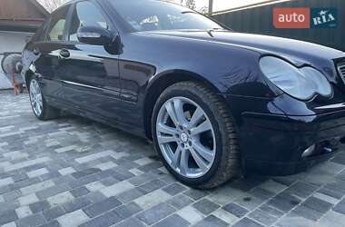 Mercedes-Benz C-Class  2002