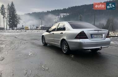 Mercedes-Benz C-Class  2001