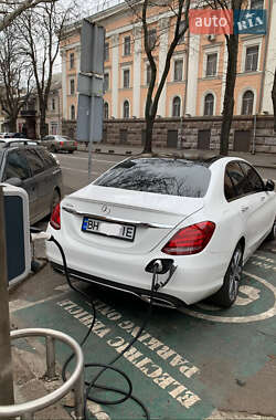 Mercedes-Benz C-Class  2016