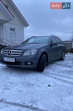 Mercedes-Benz C-Class  2010