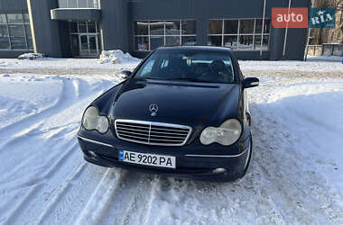 Mercedes-Benz C-Class 2003