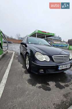 Mercedes-Benz C-Class  2004