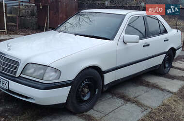 Mercedes-Benz C-Class  1996