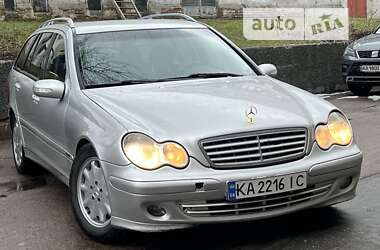 Mercedes-Benz C-Class  2005