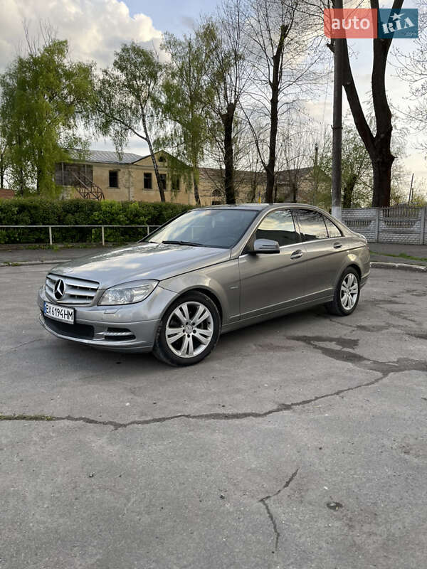 Mercedes C-Class 2011 року в Хмельницьку