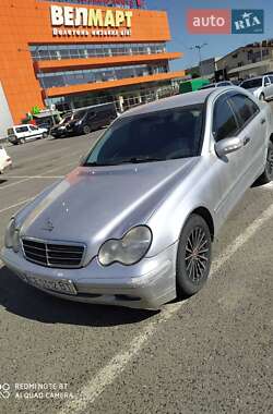 Mercedes-Benz C-Class  2001