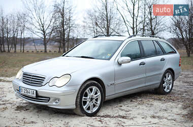 Mercedes-Benz C-Class 2005