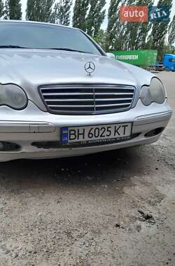 Mercedes-Benz C-Class  2003