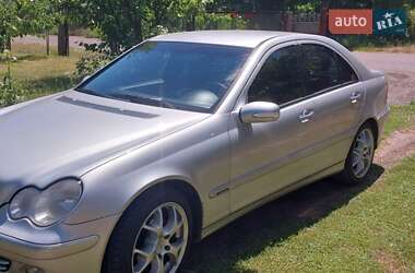Mercedes-Benz C-Class  2004