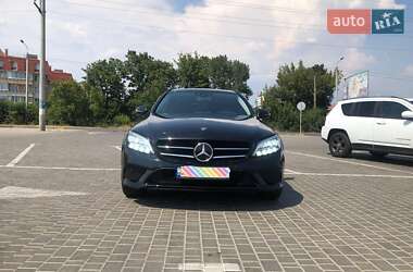 Mercedes-Benz C-Class  2019