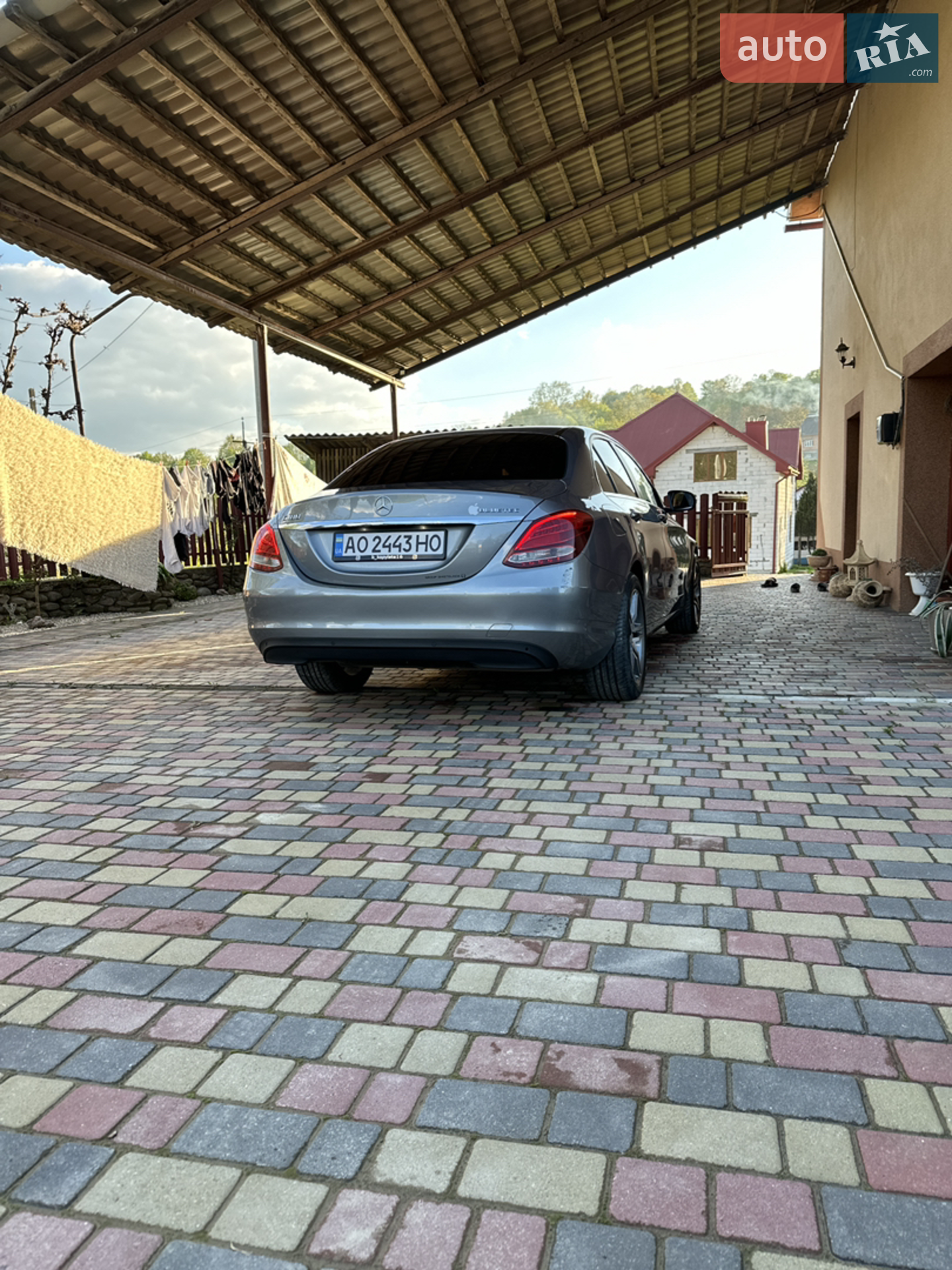 Mercedes-Benz C Class 2015 VIN WDD2050361R075712 фото оголошення 8 з 23