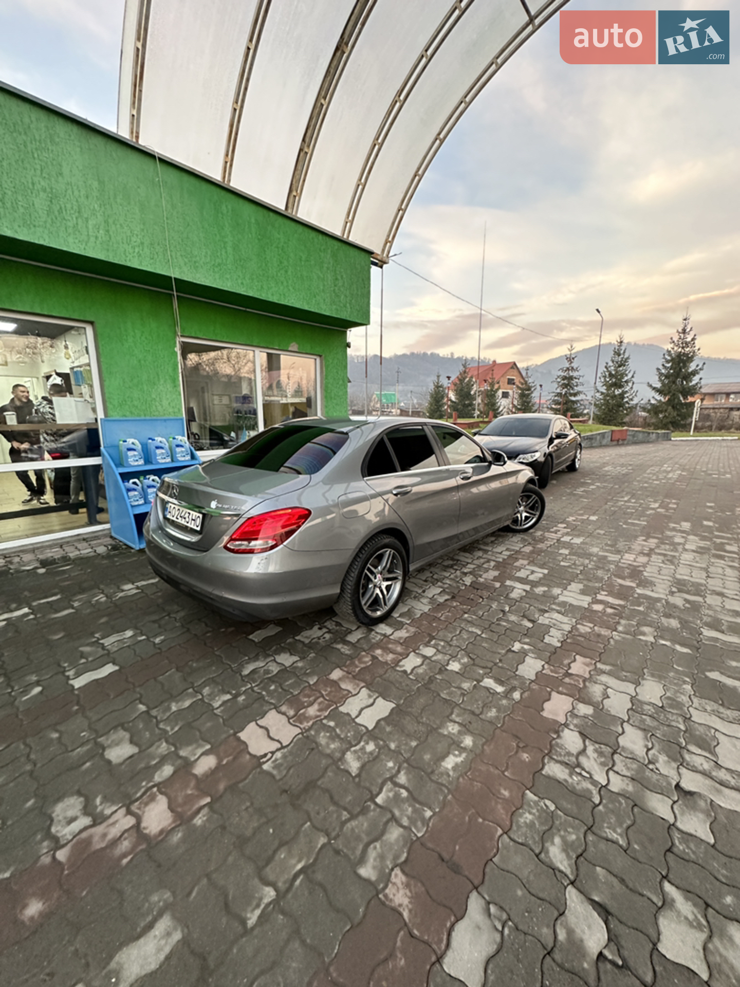 Mercedes-Benz C Class 2015 VIN WDD2050361R075712 фото оголошення 9 з 23