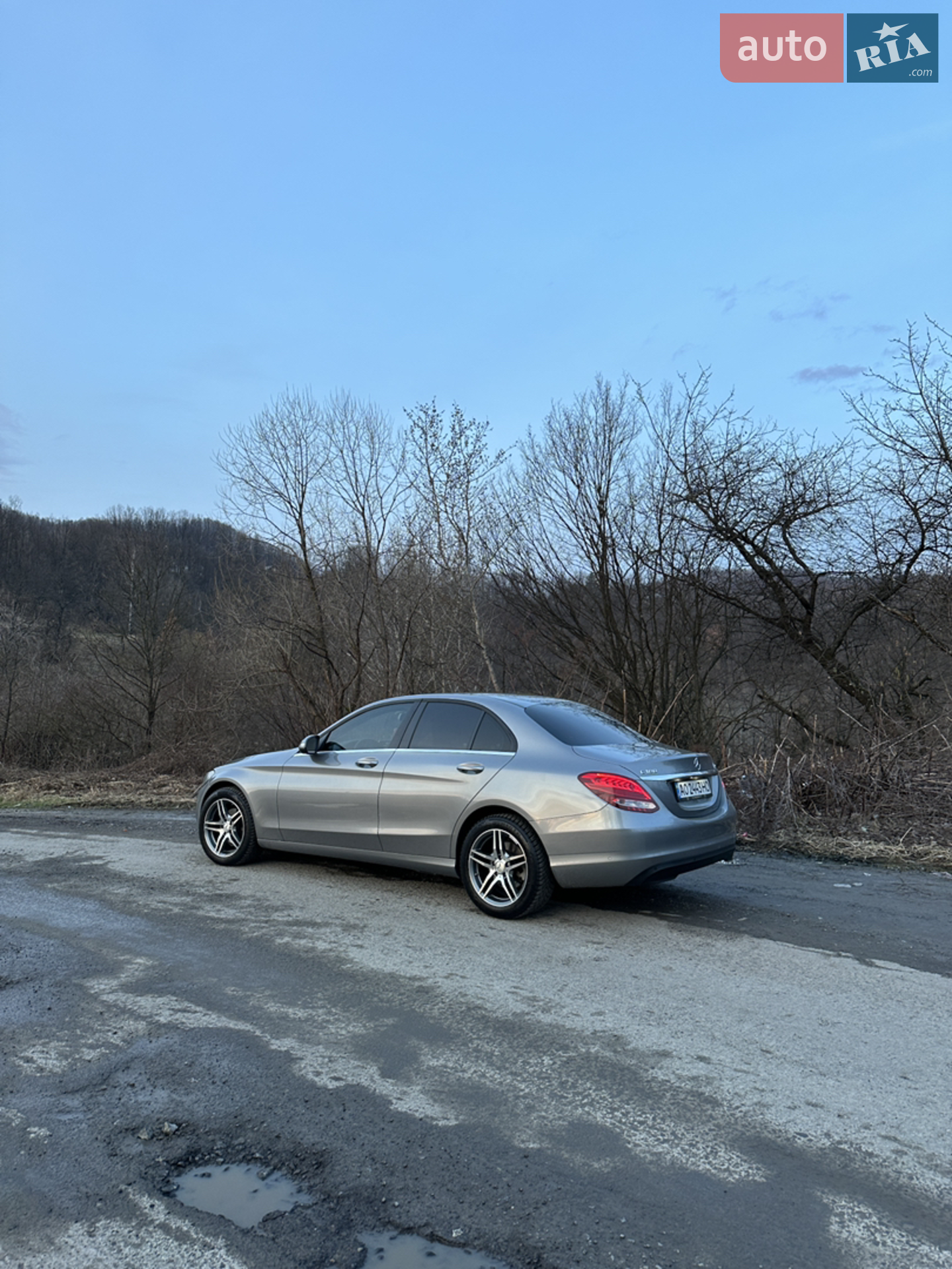 Mercedes-Benz C Class 2015 VIN WDD2050361R075712 фото оголошення 14 з 23