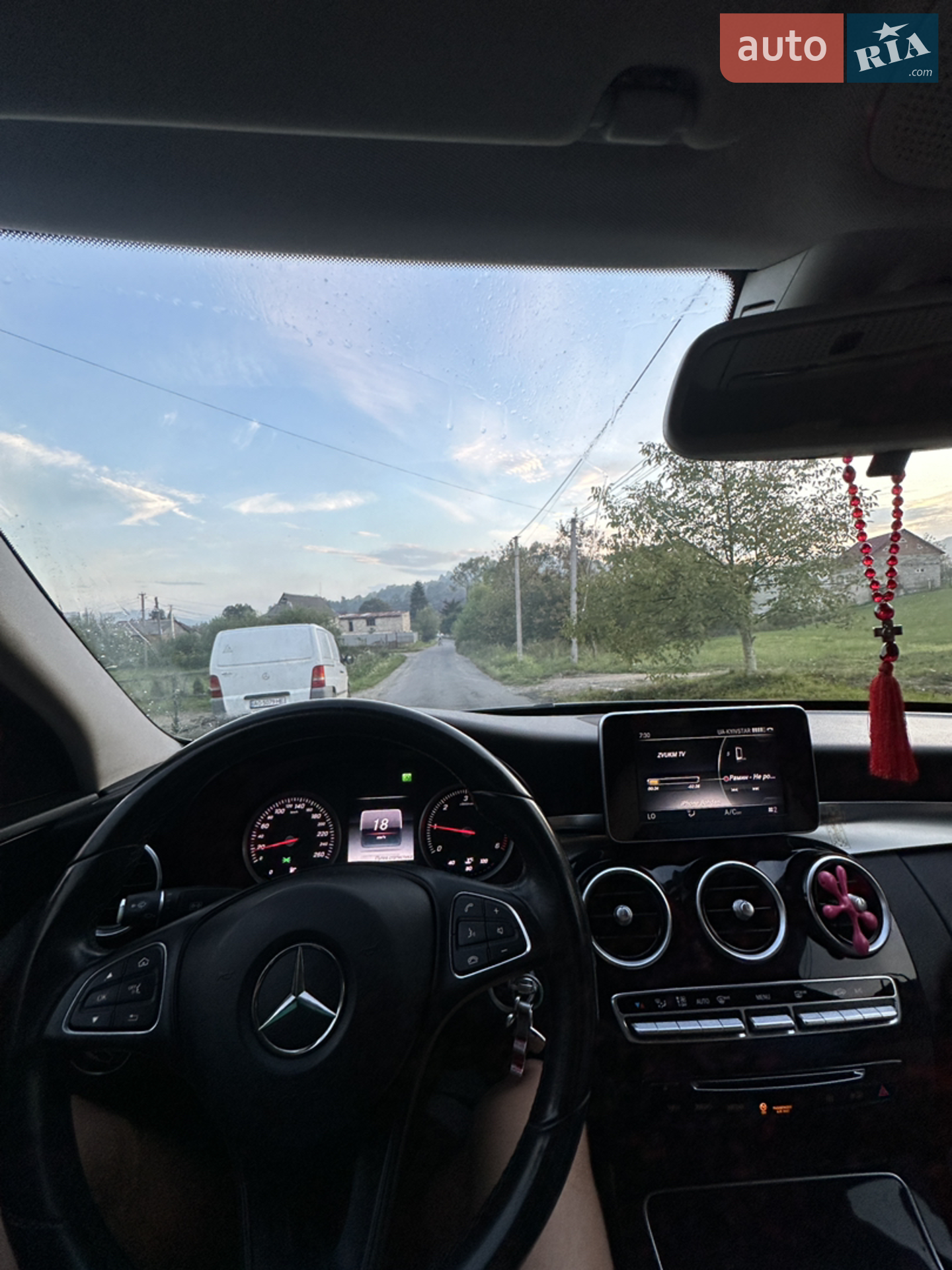 Mercedes-Benz C Class 2015 VIN WDD2050361R075712 фото оголошення 16 з 23