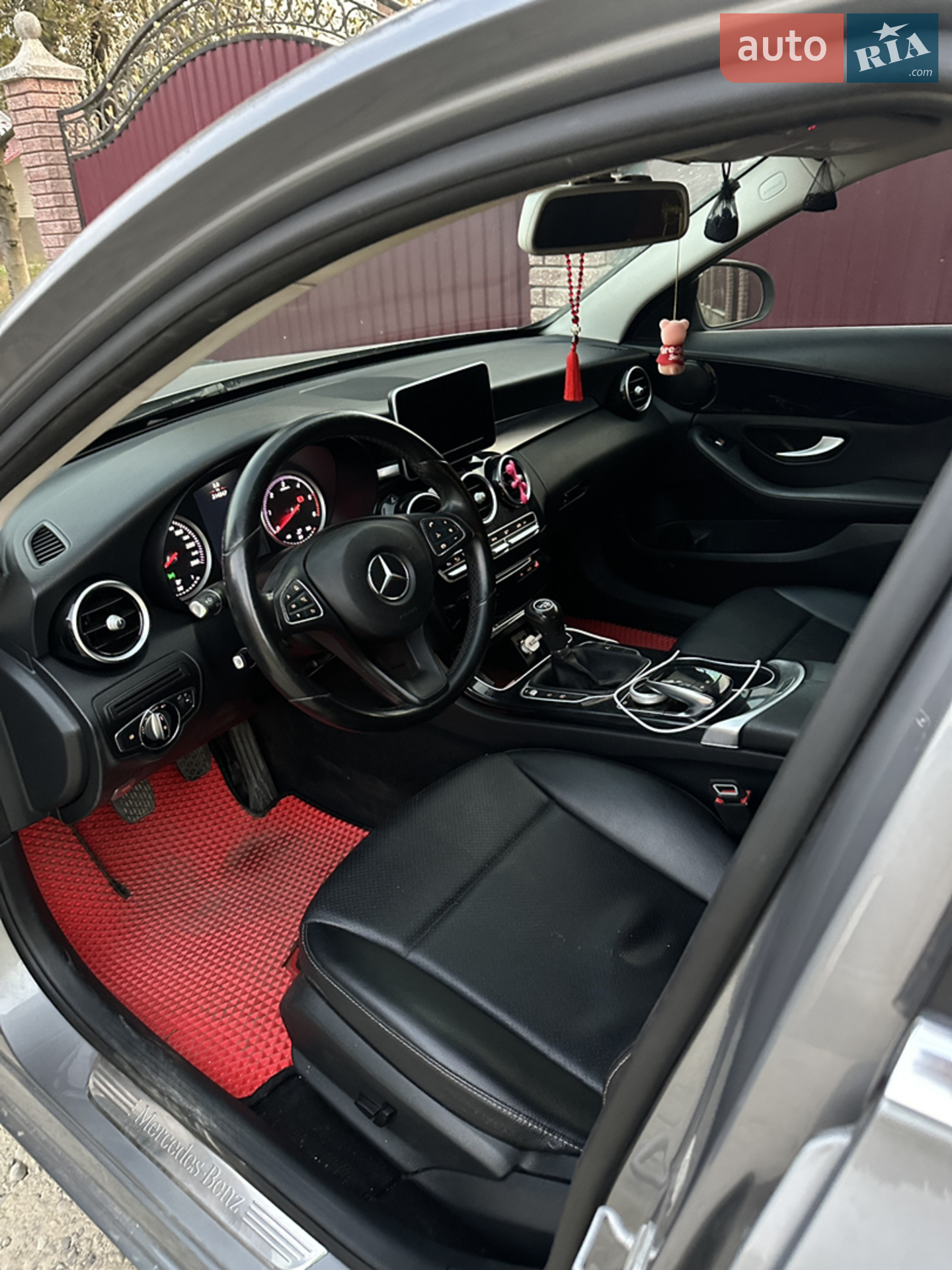 Mercedes-Benz C Class 2015 VIN WDD2050361R075712 фото оголошення 21 з 23