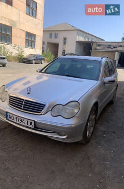Mercedes-Benz C-Class  2003