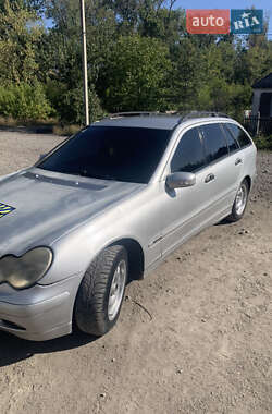 Mercedes-Benz C-Class  2002