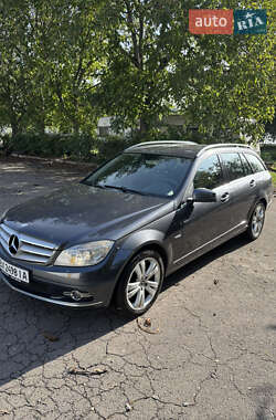 Mercedes-Benz C-Class  2009